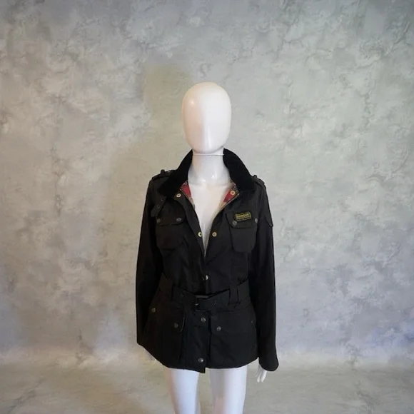 Barbour Black Utility Jacket for Women - Picture 10 of 10